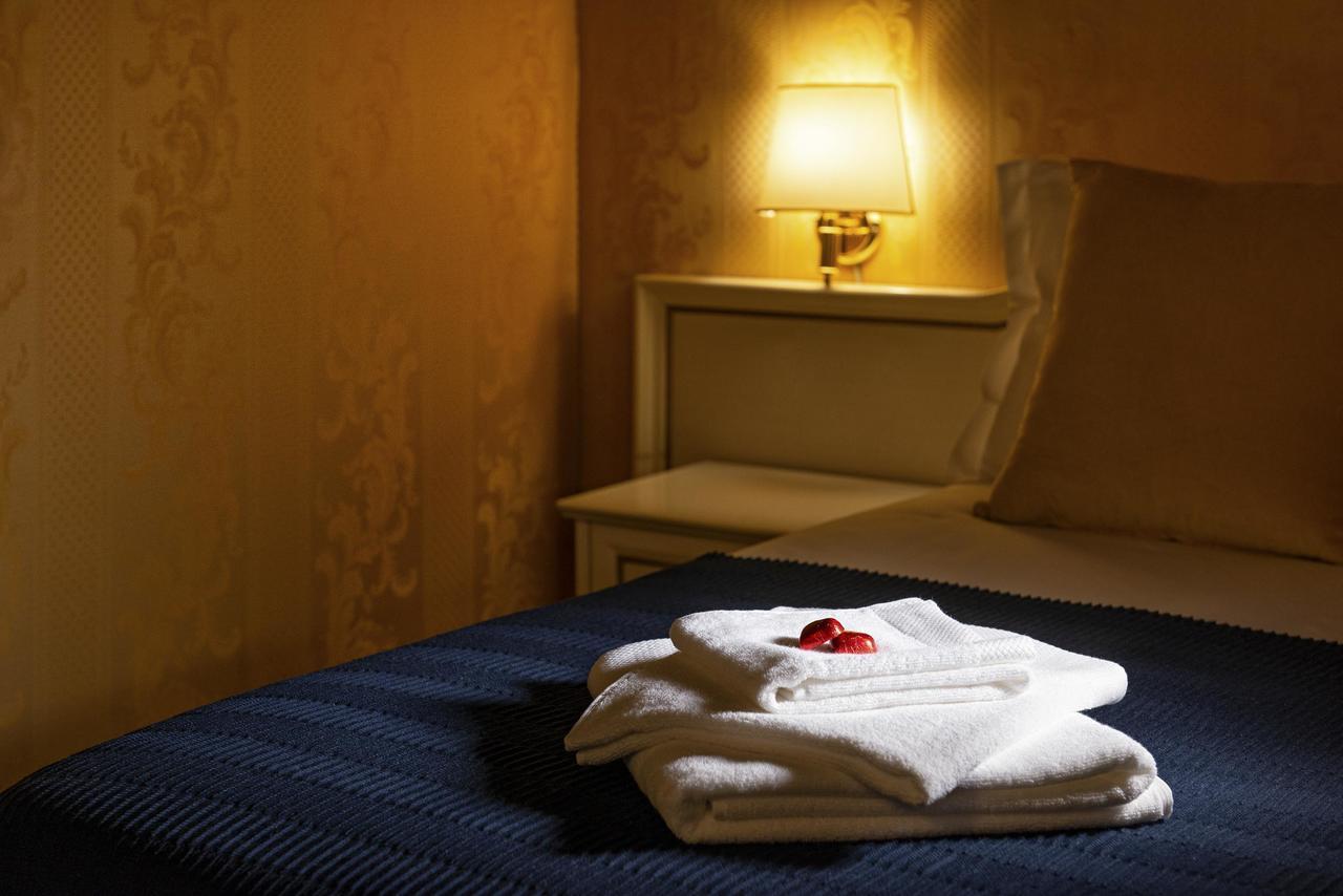 Canova Rooms In Spanish Steps Ρώμη Εξωτερικό φωτογραφία